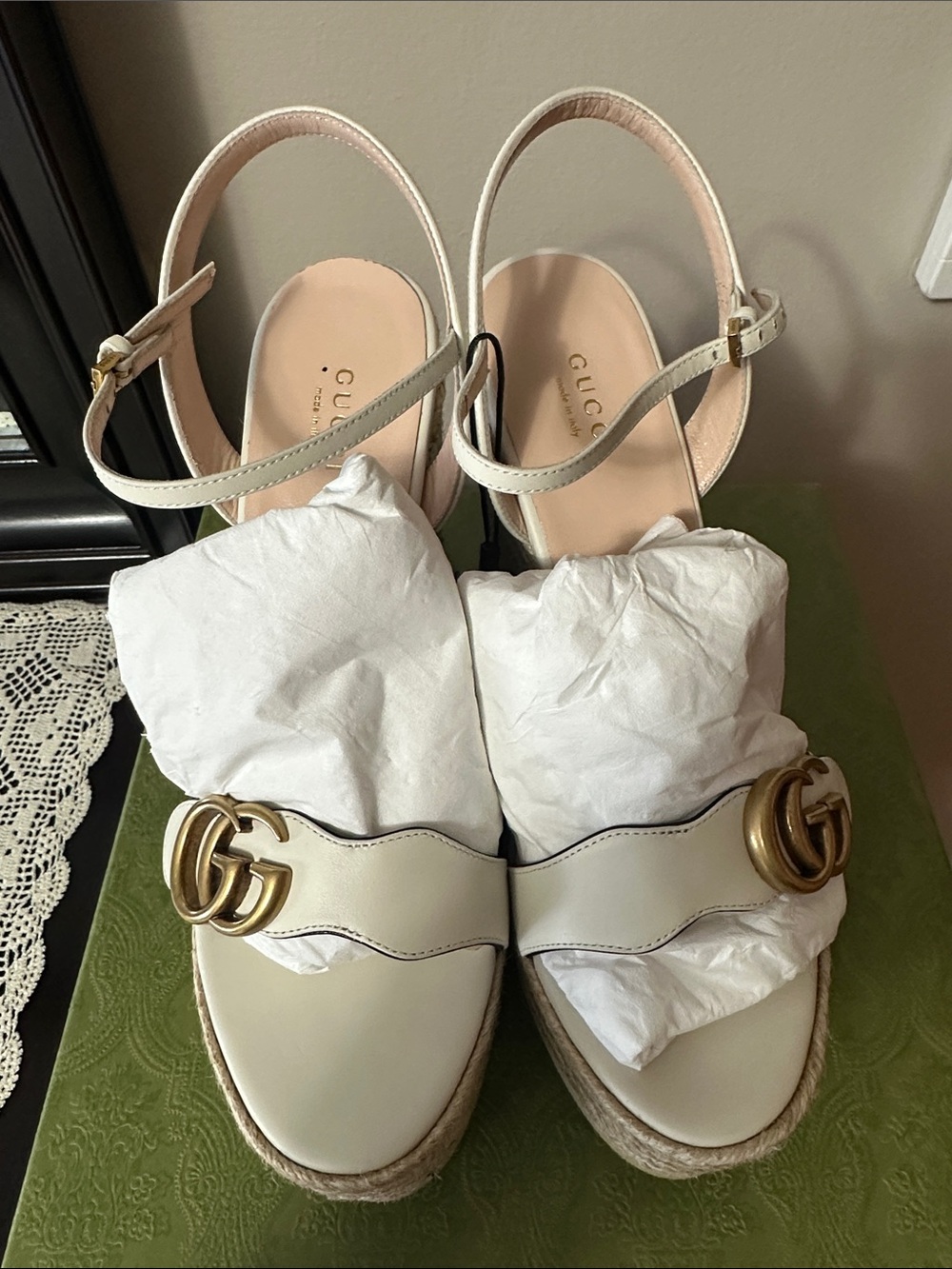 New - GUCCI Aitana Marmont GG logo leather platform espadrilles sandals wedges